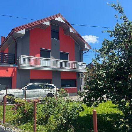 Apartman Cuprija Cazin Exterior foto